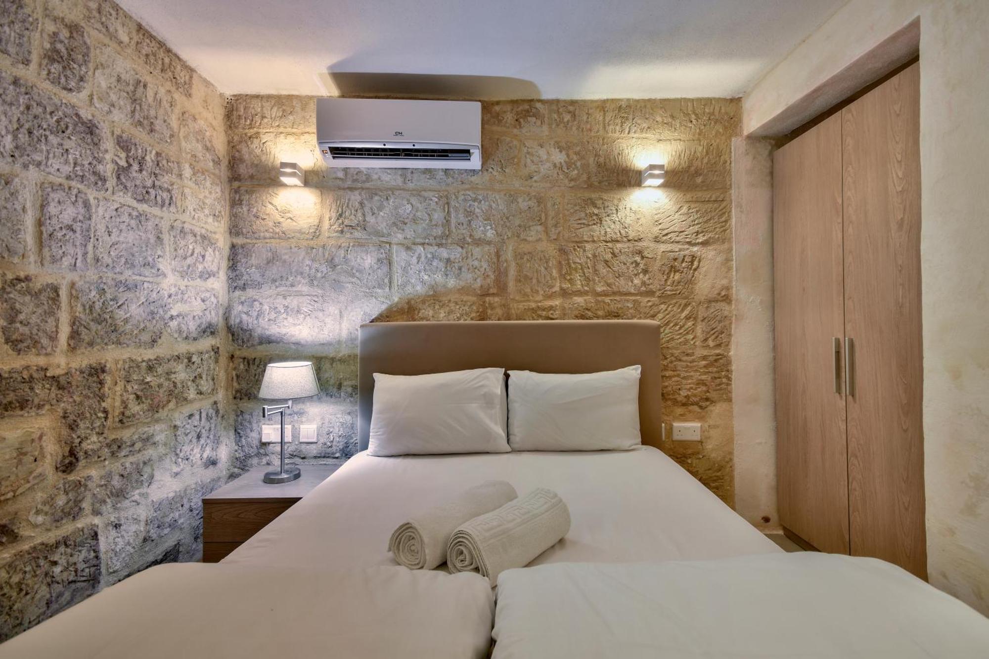 Vallettastay Standard Apartments In Valletta Cameră foto